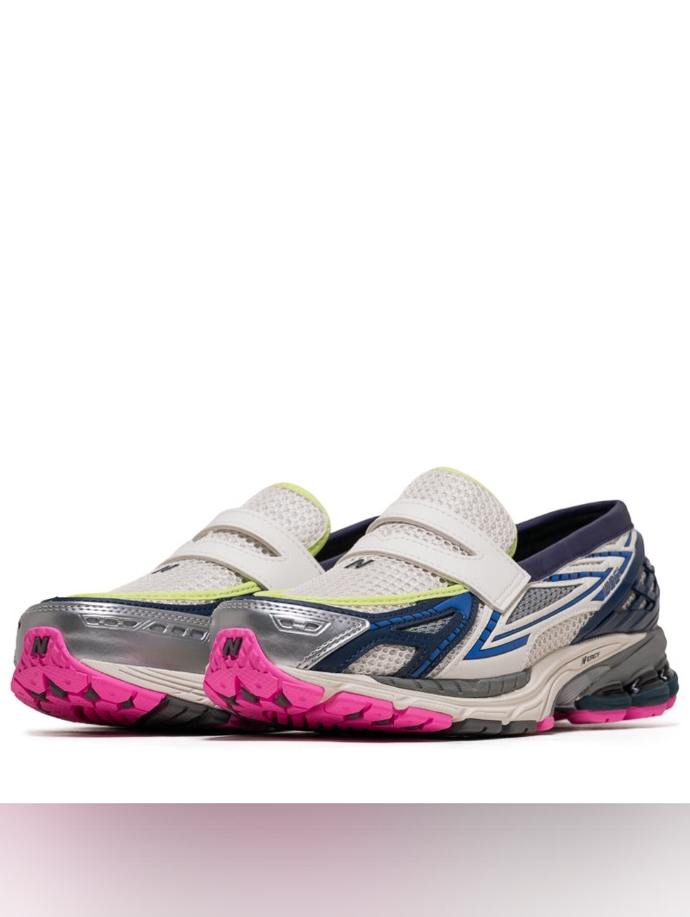 New Balance Slip-On Snoafer Unisex Sizing Men 9/Women 10.5